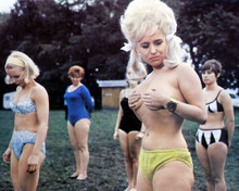 CARRY ON CAMPING BARBARA WINDSOR PRINTS AND POSTERS 262139