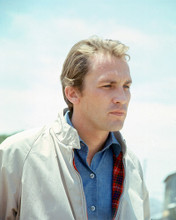 ROY THINNES THE INVADERS TV RARE PRINTS AND POSTERS 261423