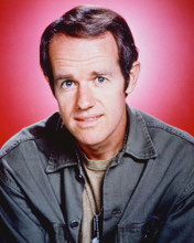 MIKE FARRELL FROM MASH M.A.S.H. PRINTS AND POSTERS 259003