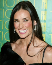 DEMI MOORE LOOKING GLAMOROUS SMILING PRINTS AND POSTERS 258000