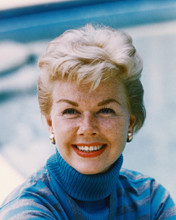 DORIS DAY SMILING BLUE SWEATER PRINTS AND POSTERS 257554