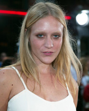 CHLOE SEVIGNY CANDID PRINTS AND POSTERS 256057