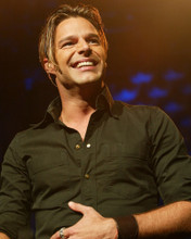 RICKY MARTIN PRINTS AND POSTERS 255740