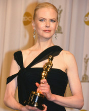 NICOLE KIDMAN AT AWRDS IN GOWN PRINTS AND POSTERS 255030