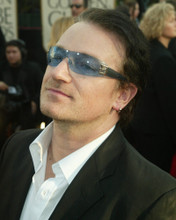 BONO U2 CANDID WITH SUNGLASSES PRINTS AND POSTERS 254278