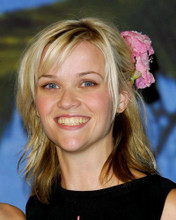 REESE WITHERSPOON CUTE CLOSE UP PRINTS AND POSTERS 253931