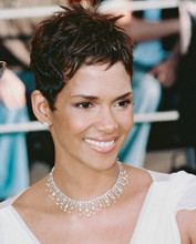 HALLE BERRY PRINTS AND POSTERS 252285