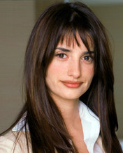 PENELOPE CRUZ CLOSE UP CANDID PRINTS AND POSTERS 250612
