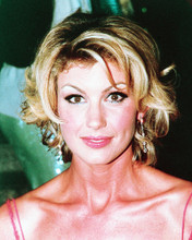 FAITH HILL PRINTS AND POSTERS 240482
