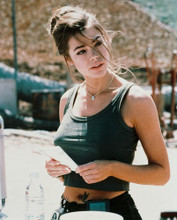 DENISE RICHARDS THE WORLD IS NOT ENOUGH BOND 007 PRINTS AND POSTERS 239761