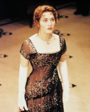 KATE WINSLET TITANIC IN BALLGOWN PRINTS AND POSTERS 232047