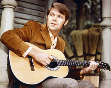 GLEN CAMPBELL WITH GUITAR NORWOOD PRINTS AND POSTERS 231358