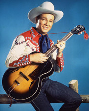 ROY ROGERS POSE WITH GUITAR PRINTS AND POSTERS 227519