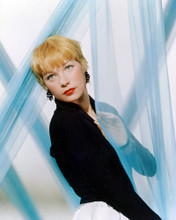 SHIRLEY MACLAINE PRINTS AND POSTERS 220648