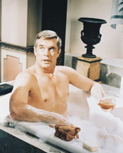 GEORGE PEPPARD BARE CHESTED IN BATH PRINTS AND POSTERS 212519