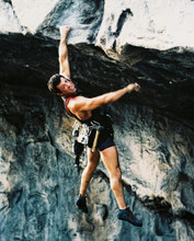 SYLVESTER STALLONE CLIFFHANGER HANGING PRINTS AND POSTERS 210350