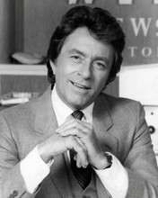 BILL BIXBY PORTRAIT IN SUIT MID 1970'S PRINTS AND POSTERS 197119