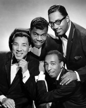SMOKEY ROBINSON & THE MIRACLES IN TUXEDO COOL 1960'S PRINTS AND POSTERS 197059