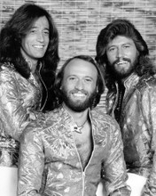 THE BEE GEES IN SHINY SUITS CLASSIC SATURDAY NIGHT FEVER ERA POSE PRINTS AND POSTERS 196960