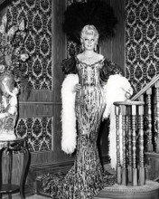MAE WEST CLASSIC FULL LENGTH BY STAIRCASE PRINTS AND POSTERS 196904