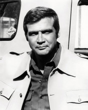 LEE MAJORS THE SIX MILLION DOLLAR MAN IN CASUAL JACKET PRINTS AND POSTERS 196713