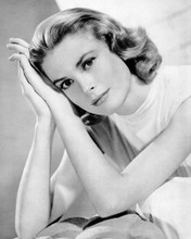 GRACE KELLY BEAUTIFUL PORTRAIT IN SLEEVELESS TOP PRINTS AND POSTERS 195931