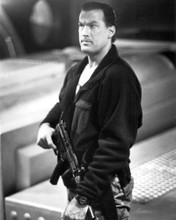 UNDER SIEGE STEVEN SEAGAL MACHINE GUN PRINTS AND POSTERS 193038