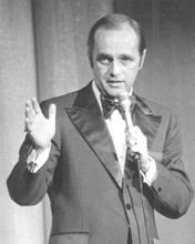 BOB NEWHART IN TUXEDO PERFORMING COMEDY PRINTS AND POSTERS 192889