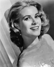 GRACE KELLY BEAUTIFUL SMILING POSE PRINTS AND POSTERS 192504