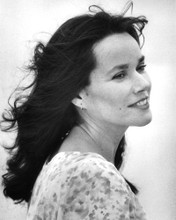 BARBARA HERSHEY BEACHES PROFILE PRINTS AND POSTERS 192027