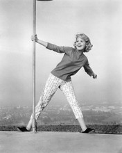 SANDRA DEE FULL LENGTH POSE PRINTS AND POSTERS 192016