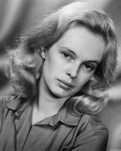 SANDY DENNIS PRINTS AND POSTERS 191060