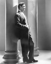 CLARK GABLE STANDING IN PROFILE PRINTS AND POSTERS 191012