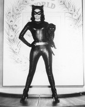 LEE MERIWETHER CATWOMAN BATMAN TV RARE PRINTS AND POSTERS 190183