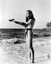 CLAUDINE AUGER JAMES BOND GIRL THUNDERBALL PRINTS AND POSTERS 187807