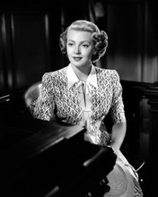 LANA TURNER PORTRAIT PRINTS AND POSTERS 187460
