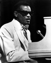 RAY CHARLES ICONIC ON PIANO PRINTS AND POSTERS 186578