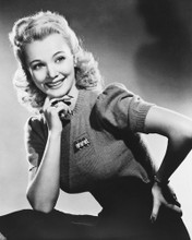 GINGER ROGERS SMILING PIN UP PRINTS AND POSTERS 186292