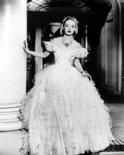 BETTE DAVIS FULL LENGTH SOUTHERN GOWN PRINTS AND POSTERS 179126
