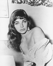 JOAN COLLINS PRINTS AND POSTERS 179094
