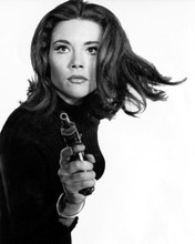 DIANA RIGG WITH GUN THE AVENGERS PRINTS AND POSTERS 175810