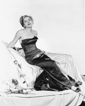 JOAN FONTAINE GLAMOUR POSE PRINTS AND POSTERS 175713