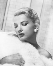 GENA ROWLANDS GLAMOUR POSE PRINTS AND POSTERS 175555