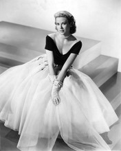 GRACE KELLY BALL GOWN FULL LENGTH PRINTS AND POSTERS 173340