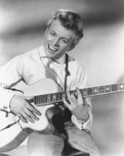 TOMMY STEELE PRINTS AND POSTERS 172041