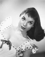 ELSA MARTINELLI LOVELY POSE PRINTS AND POSTERS 171866
