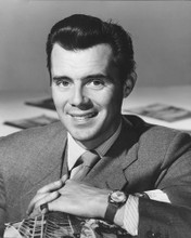 DIRK BOGARDE SMILING IN SUIT 60'S PRINTS AND POSTERS 171705