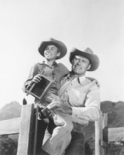 CHUCK CONNORS THE RIFLEMAN PRINTS AND POSTERS 171010