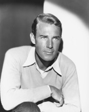 RANDOLPH SCOTT HANDSOME HOLLYWOOD POSE PRINTS AND POSTERS 170762