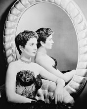 JEAN SIMMONS IN MIRROR STRIKING PRINTS AND POSTERS 170386